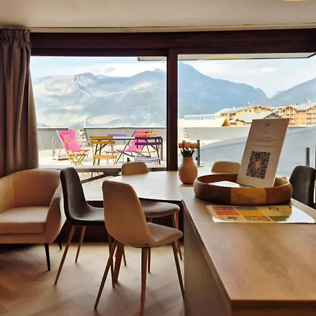 Cozy Nest - Le - In-out Apartament Tignes